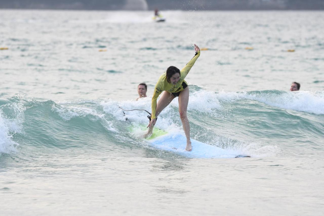 Готель Baan Andaman Sea Surf Patong Екстер'єр фото